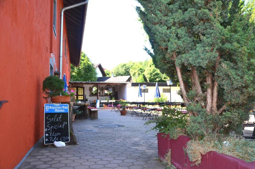 Landgasthof Zur Quelle Seeshaupt Exterior foto