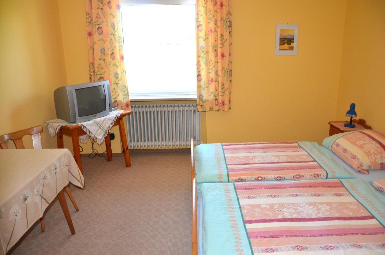 Landgasthof Zur Quelle Seeshaupt Cameră foto